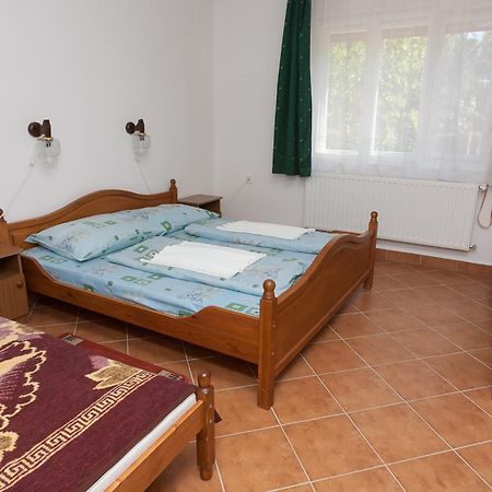 Paratlan Apartmanhaz Szilvásvárad Exterior foto